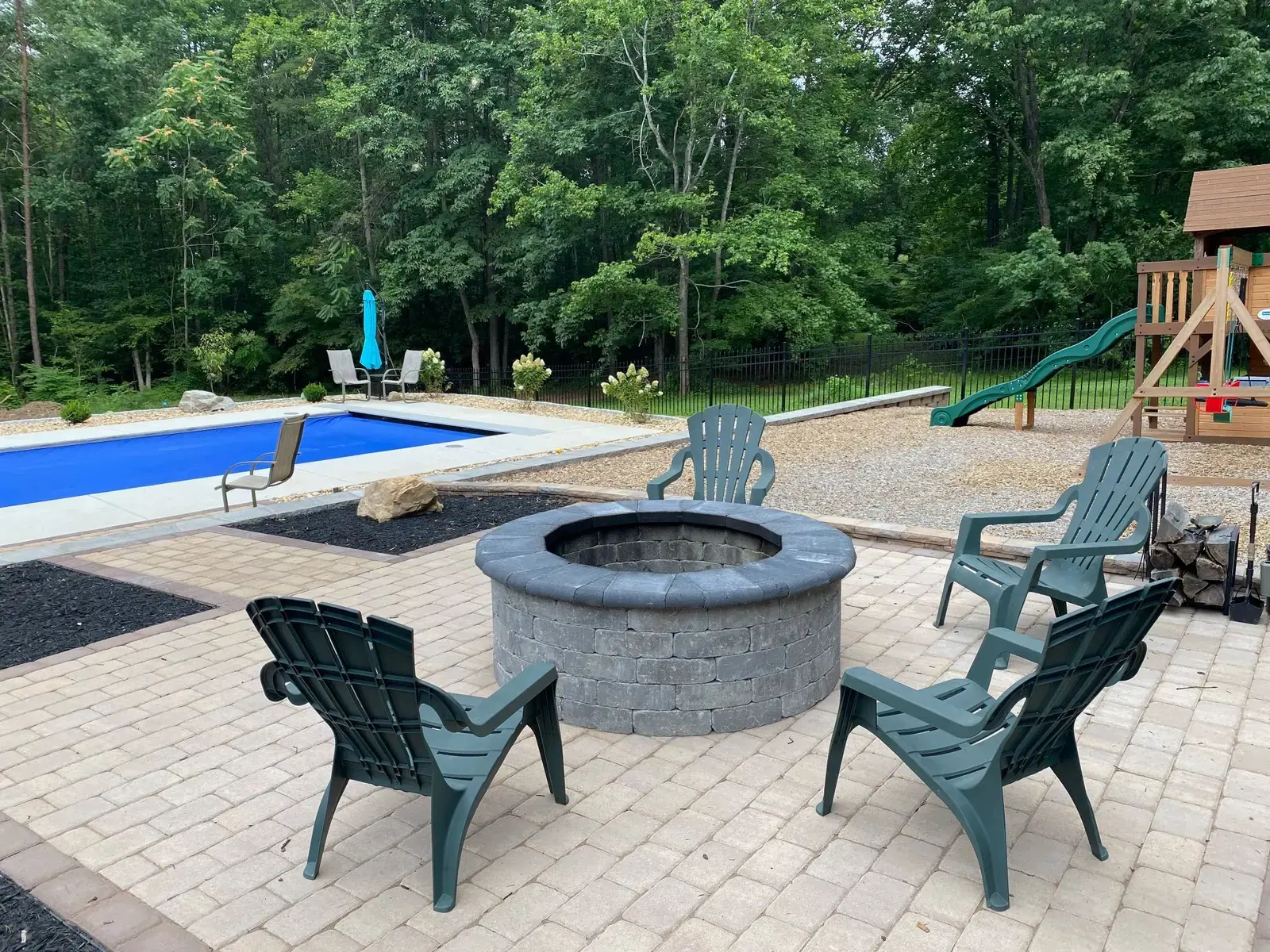 Poolside fire pit and seating